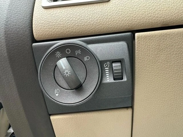 2010 Lincoln MKX - Image 18 of 21
