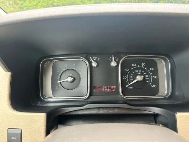 2010 Lincoln MKX - Image 16 of 21