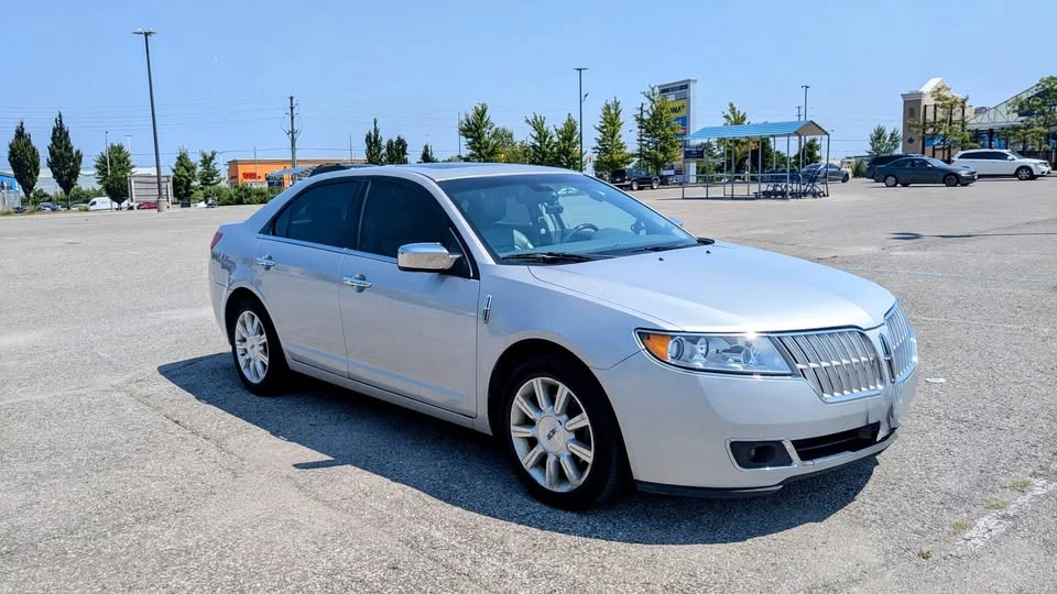 2010 Lincoln MKZ - Image 8 of 9