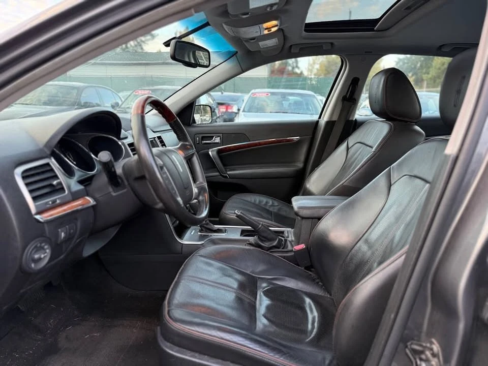 2010 Lincoln MKZ - Image 9 of 18