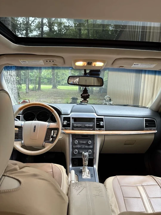 2010 Lincoln MKZ - Image 7 of 7
