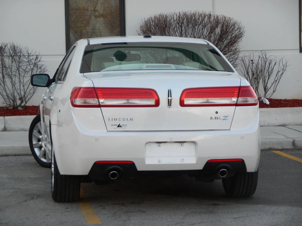 2010 Lincoln MKZ - Image 13 of 21