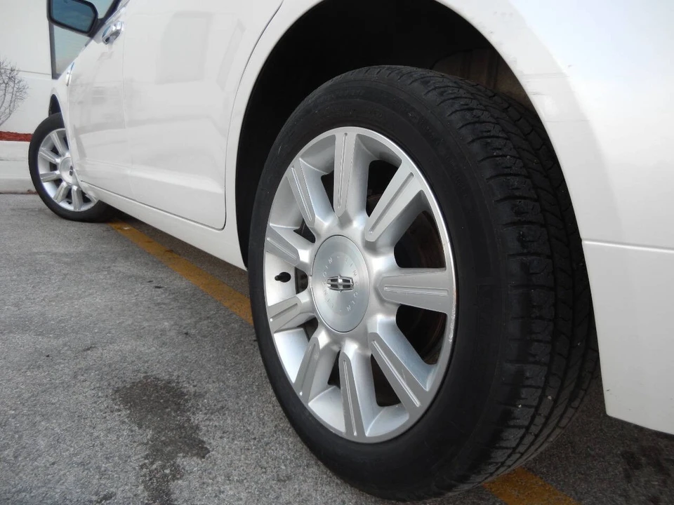 2010 Lincoln MKZ - Image 14 of 21