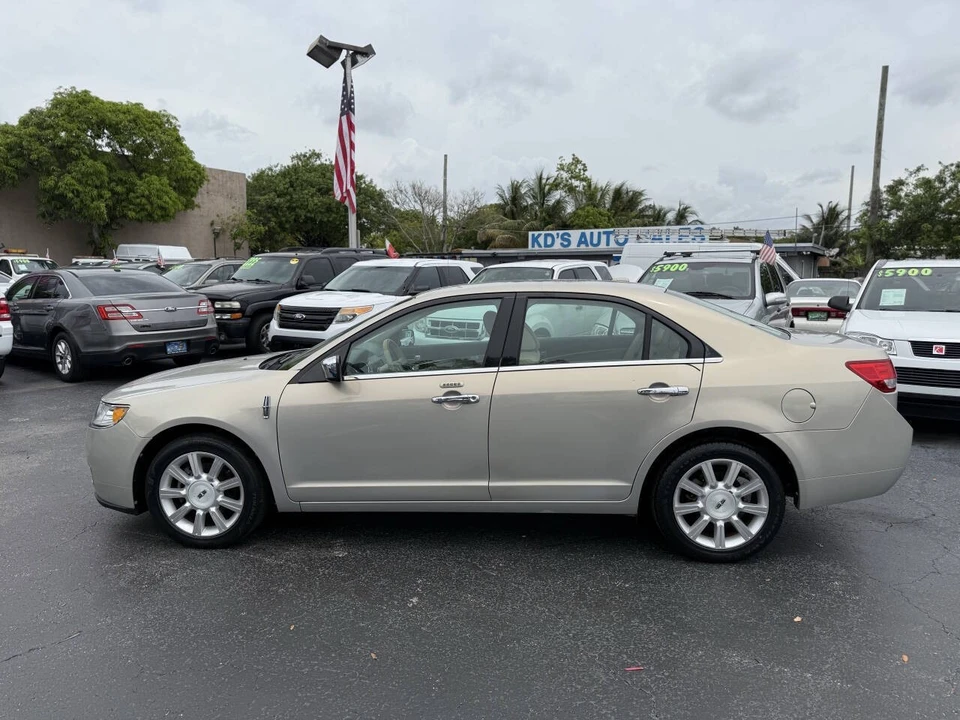 2010 Lincoln MKZ - Image 4 of 12