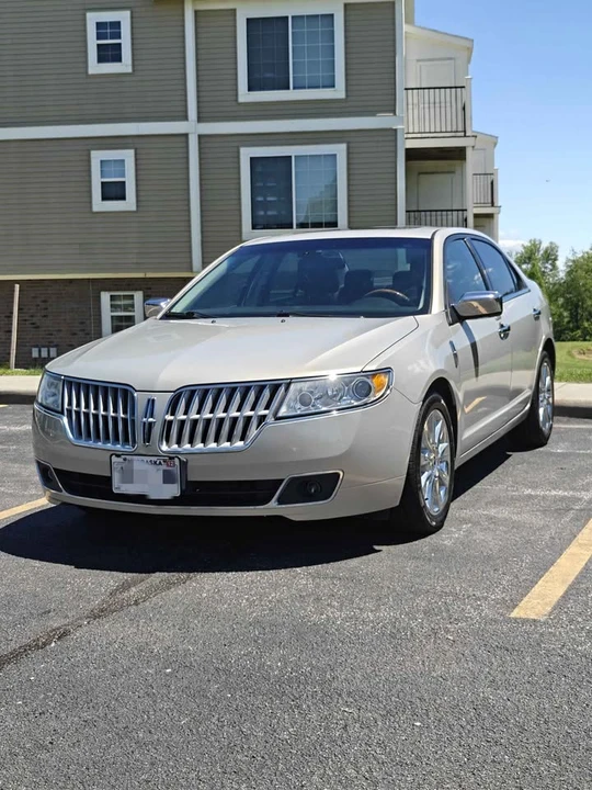 2010 Lincoln MKZ - Image 3 of 14
