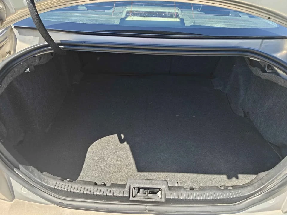2010 Lincoln MKZ - Image 12 of 14