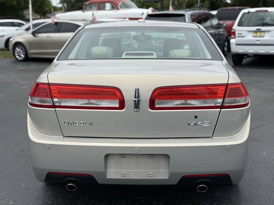 2010 Lincoln MKZ - Image 6 of 12