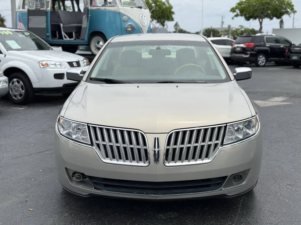 2010 Lincoln MKZ - Image 10 of 12