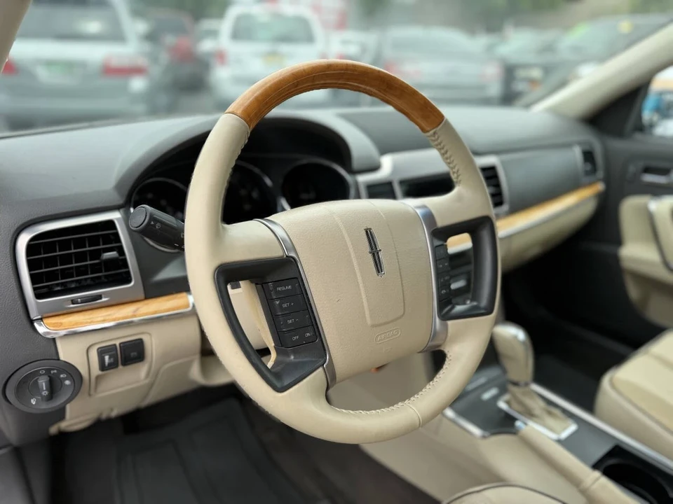 2010 Lincoln MKZ - Image 12 of 12