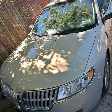 2010 Lincoln MKZ