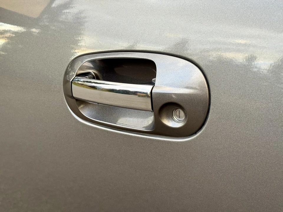2010 Lincoln Navigator 3rd Gen - Image 27 of 31