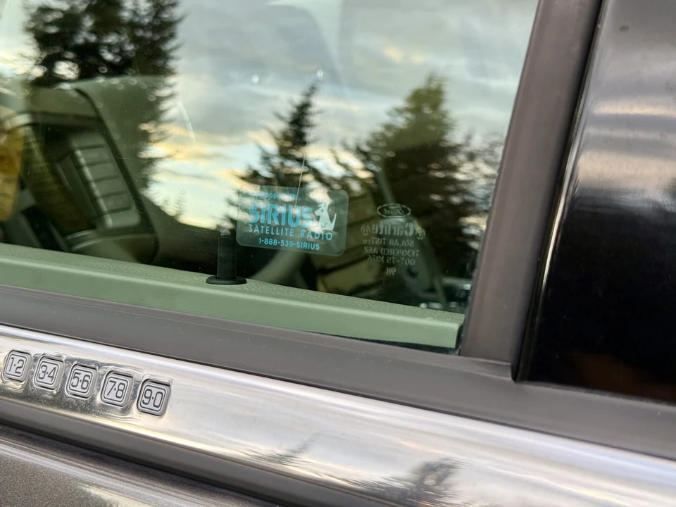 2010 Lincoln Navigator 3rd Gen - Image 29 of 31