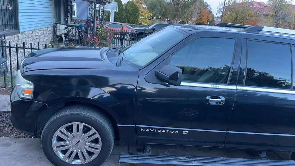2010 Lincoln Navigator - Image 11 of 11
