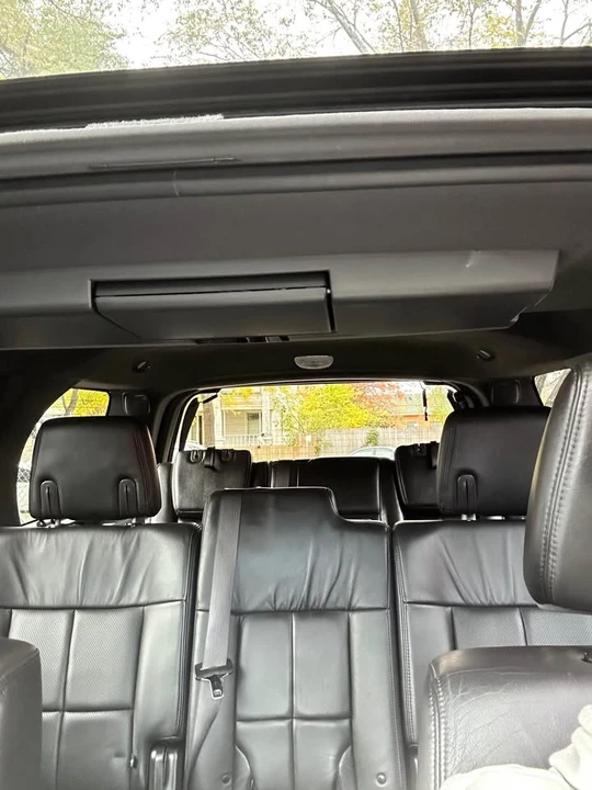 2010 Lincoln Navigator 3rd Gen - Image 13 of 17
