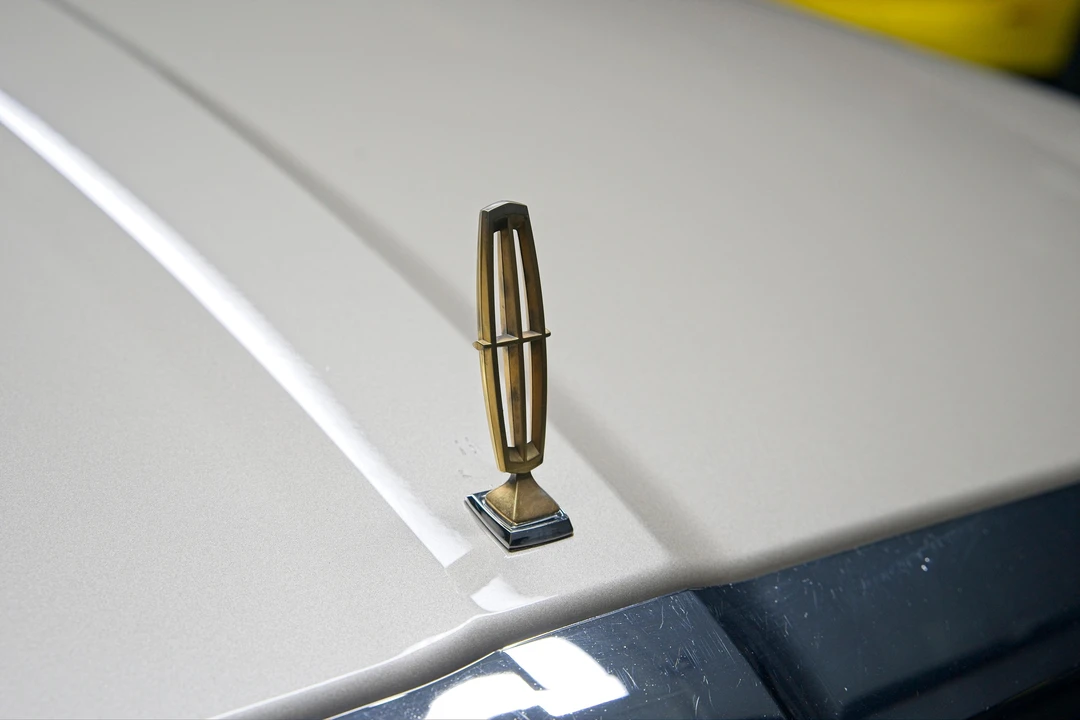 2010 Lincoln Town Car - Image 22 of 31