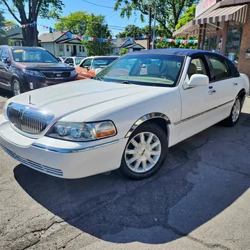 2010 Lincoln Town Car