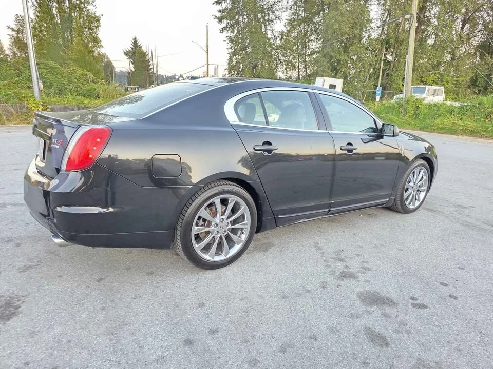 2010 Lincoln MKS - Image 4 of 17