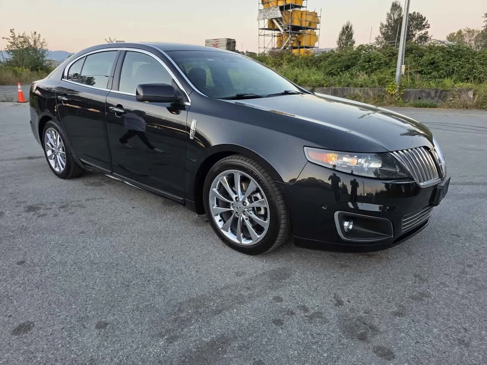 2010 Lincoln MKS - Image 2 of 17