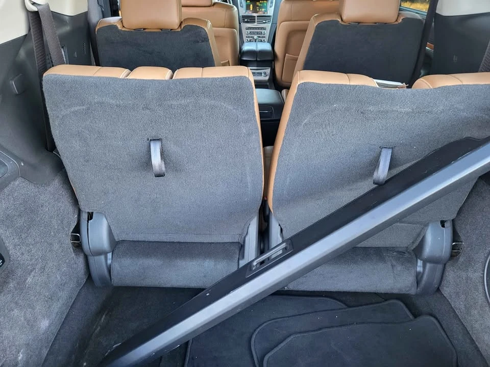 2010 Lincoln MKT - Image 12 of 16