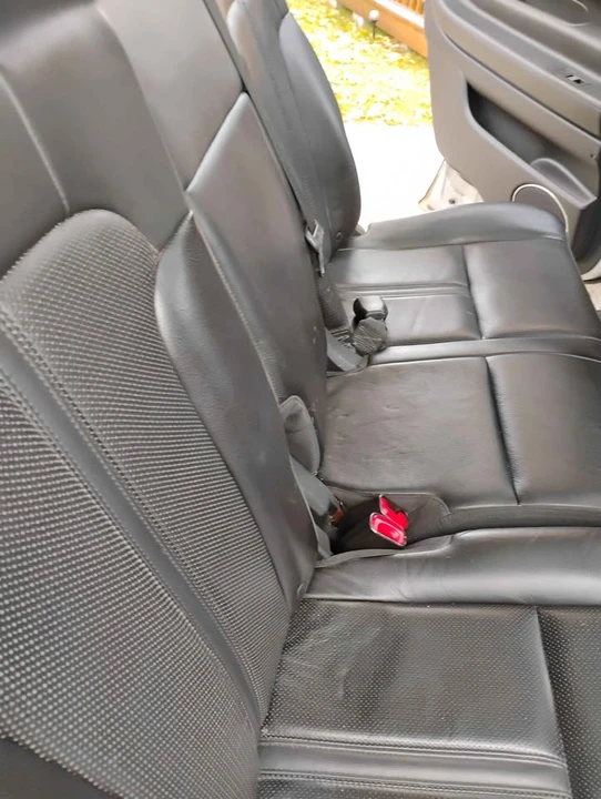 2010 Lincoln MKT - Image 7 of 15