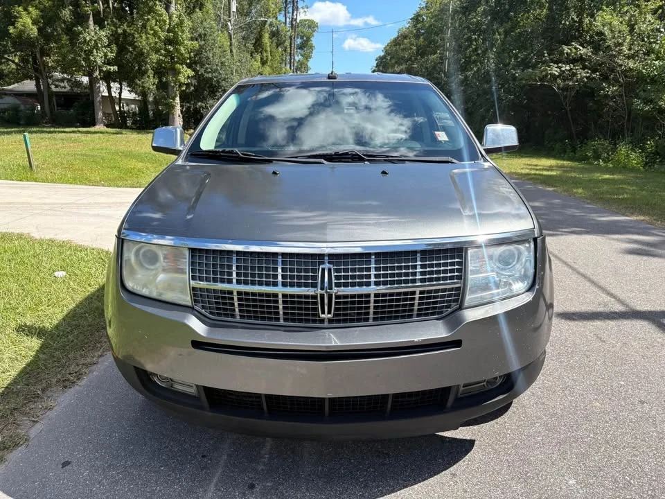 2010 Lincoln MKX - Image 4 of 10