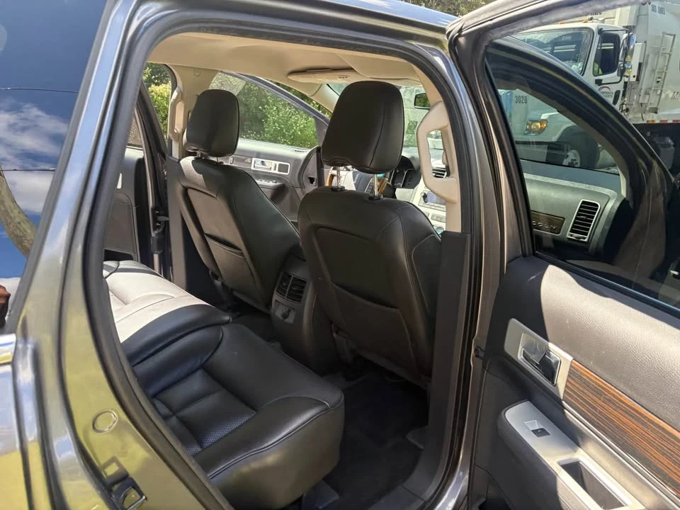 2010 Lincoln MKX - Image 10 of 10