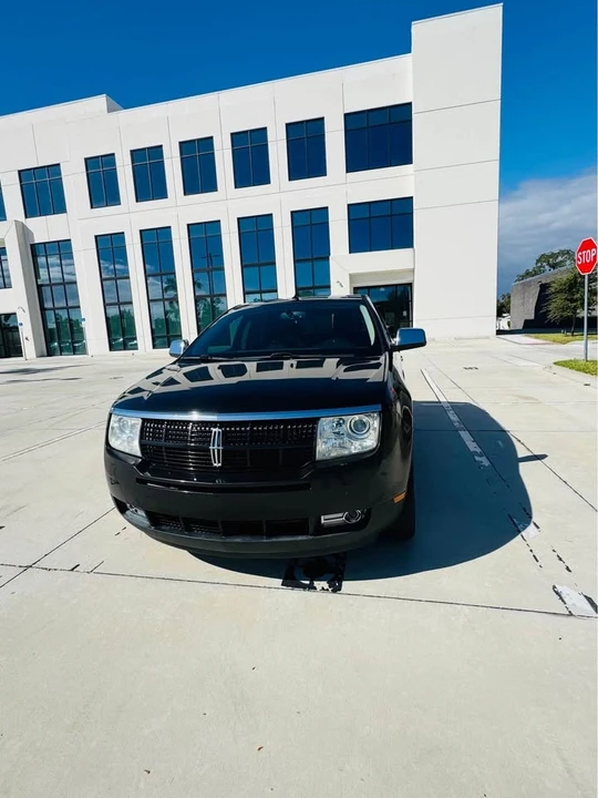 2010 Lincoln MKX - Image 11 of 20