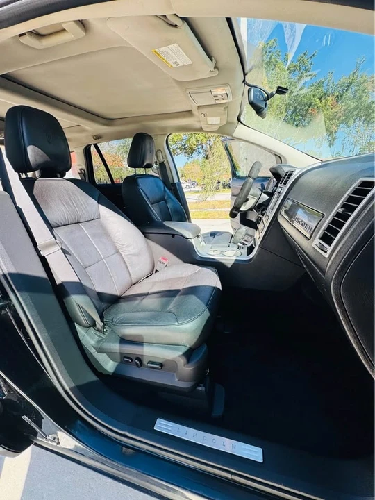 2010 Lincoln MKX - Image 16 of 20