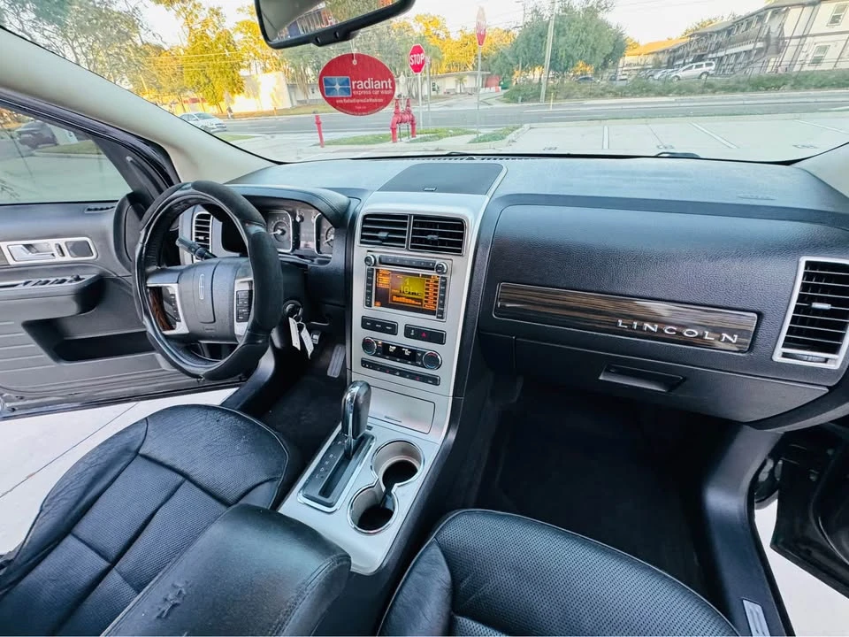 2010 Lincoln MKX - Image 12 of 14
