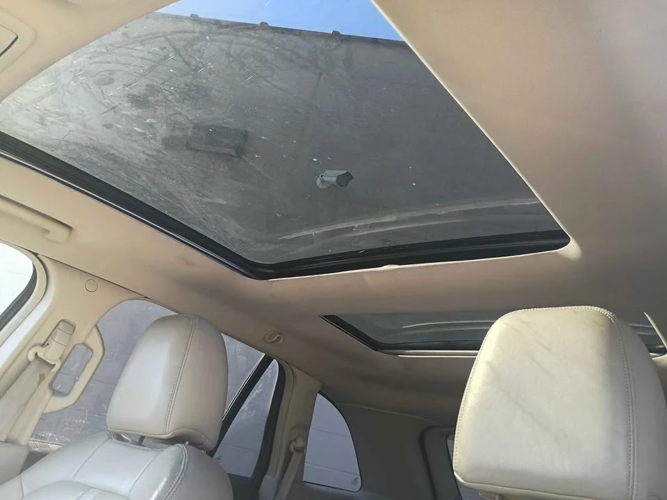 2010 Lincoln MKX - Image 5 of 6