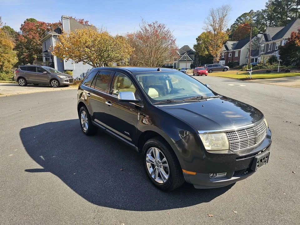 2010 Lincoln MKX - Image 2 of 19