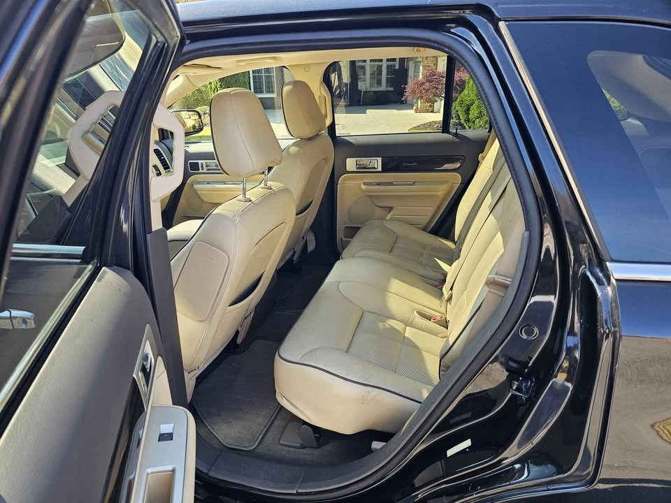 2010 Lincoln MKX - Image 12 of 19