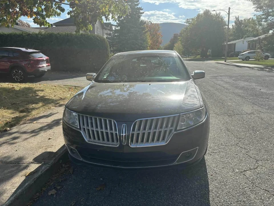 2010 Lincoln MKZ - Image 2 of 7