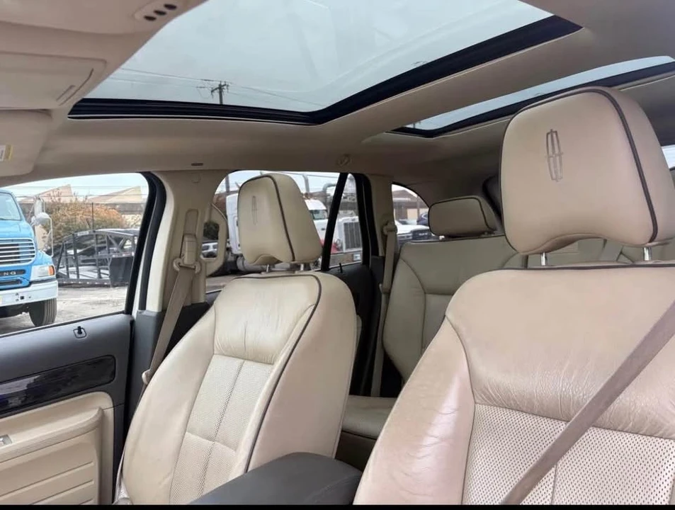 2010 Lincoln MKZ - Image 3 of 5