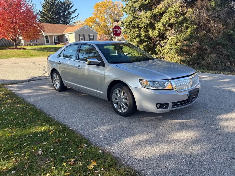 2010 Lincoln MKZ - Image 6 of 12