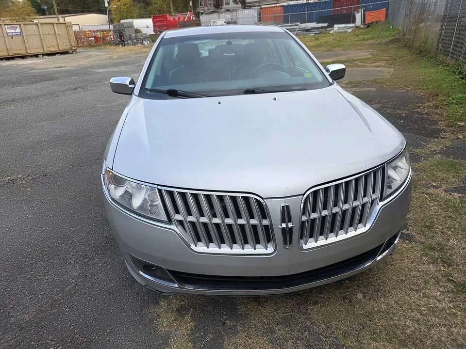 2010 Lincoln MKZ - Image 4 of 14