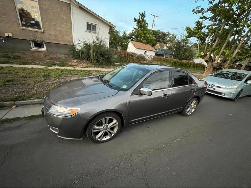 2010 Lincoln MKZ - Image 3 of 5