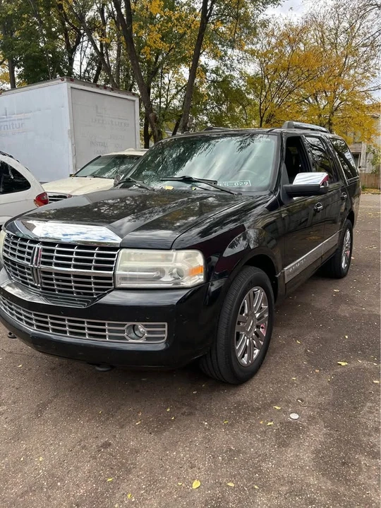 2010 Lincoln Navigator 3rd Gen - Image 7 of 10