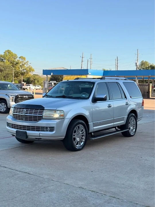 2010 Lincoln Navigator 3rd Gen - Image 20 of 20