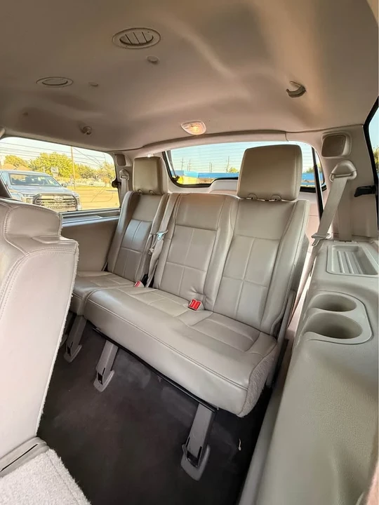 2010 Lincoln Navigator 3rd Gen - Image 15 of 20