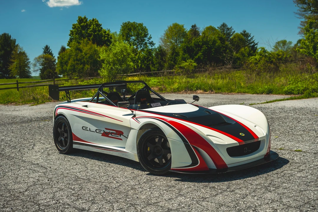 2010 Lotus 2-Eleven - Image 31 of 31