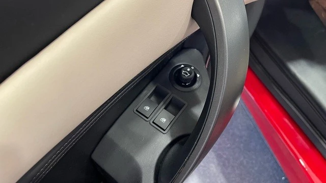 2010 Lotus Evora - Image 27 of 31