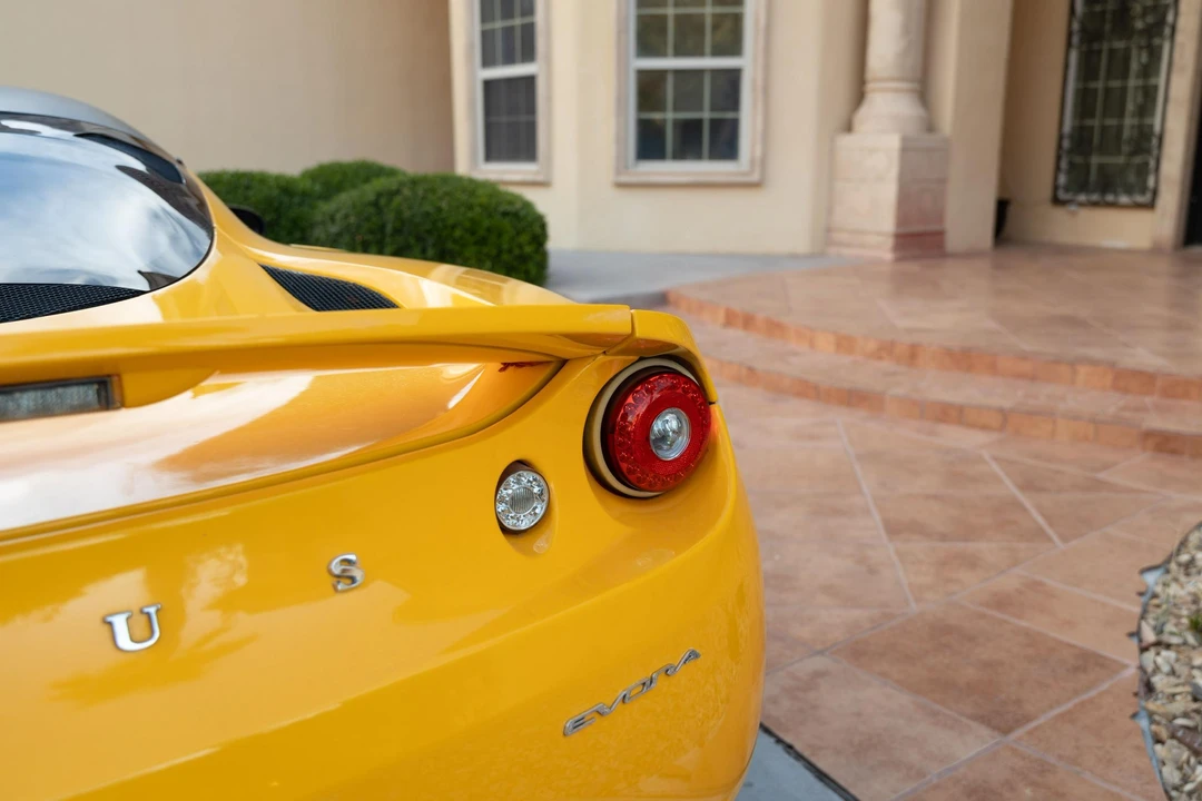 2010 Lotus Evora - Image 25 of 31