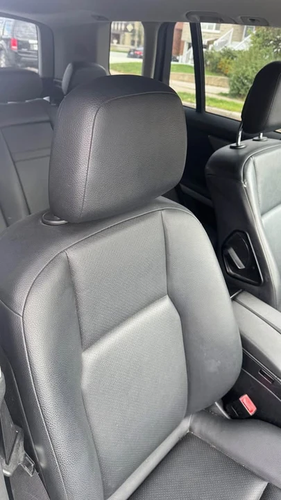 2010 Mercedes-Benz GLK-Class - Image 2 of 10