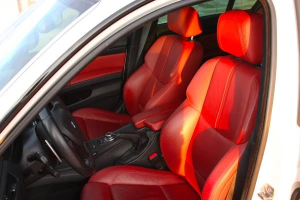 2010 BMW E90 M3 Sedan - Image 4 of 5