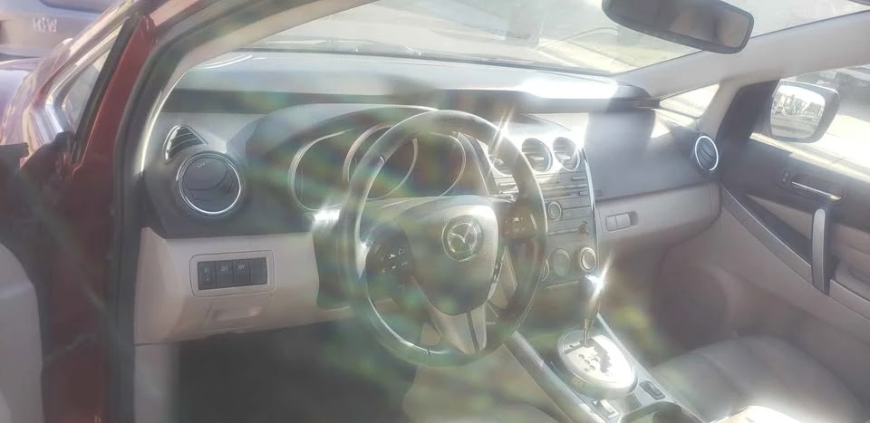 2010 Mazda CX-7 - Image 3 of 9