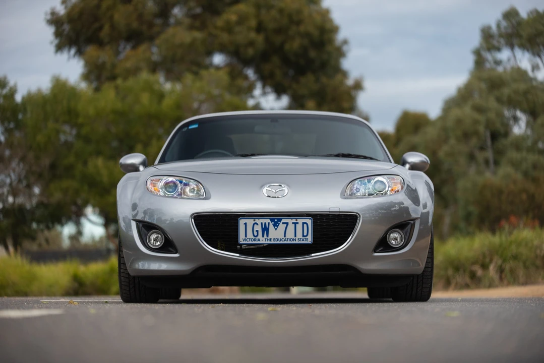 2010 Mazda NC MX-5 Miata - Image 3 of 31