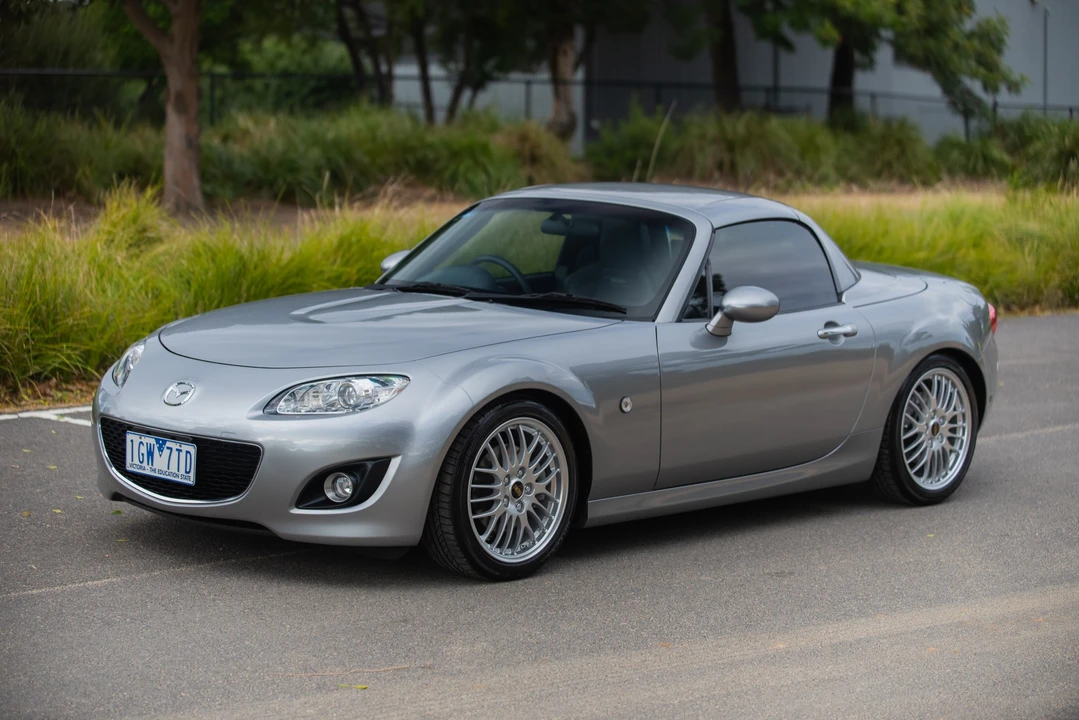 2010 Mazda NC MX-5 Miata - Image 14 of 31