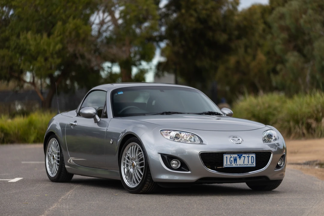 2010 Mazda NC MX-5 Miata - Image 17 of 31