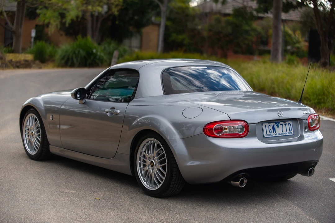 2010 Mazda NC MX-5 Miata - Image 18 of 31